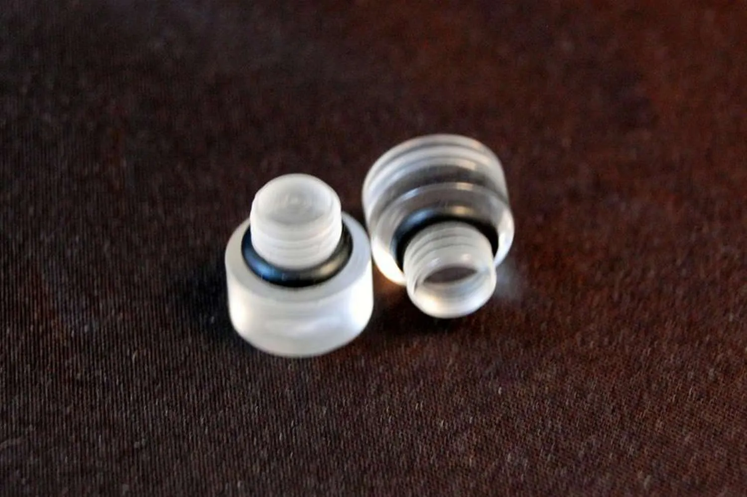 ADVANCED ENGINE DESIGN Clear Fuel Bowl Sight Plugs - Pair 5170