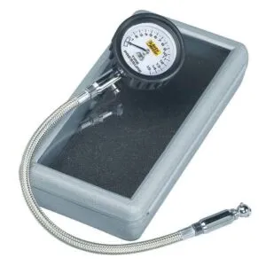 AUTOMETER Tire Pressure Gauge 0-15 PSI Analog w/Bleed Valve 2159