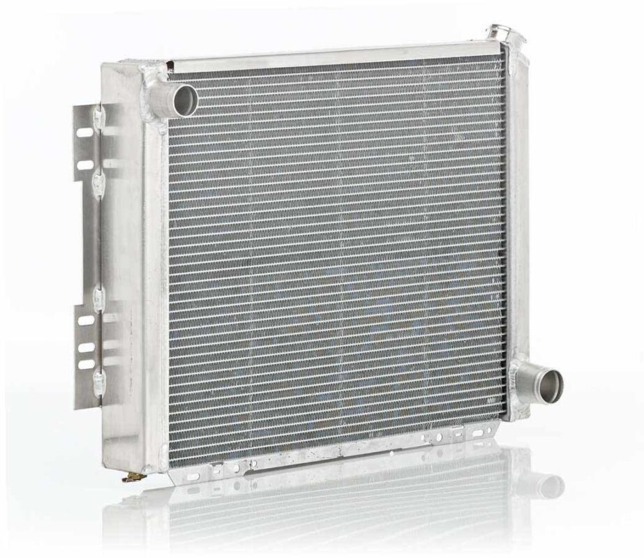 BE-COOL RADIATORS 59-70 GM Full Size Car Radiator w/Std Trans 10016
