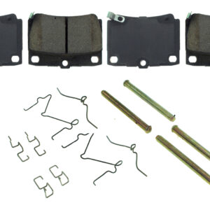 CENTRIC BRAKE PARTS Posi-Quiet Ceramic Brake Pads with Shims and Har 105.0733