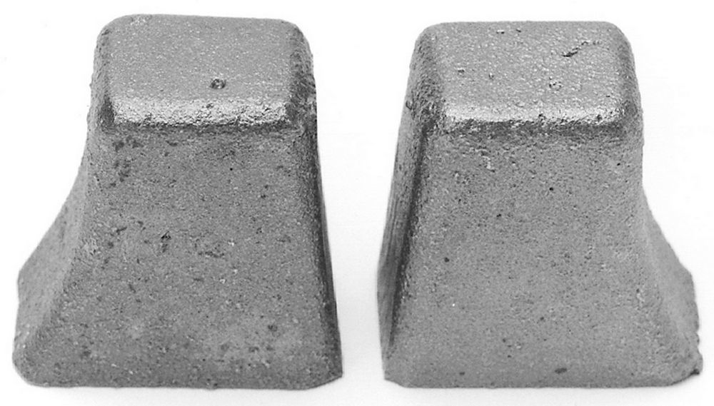 EDELBROCK Olds Exhaust Crossover heat riser plugs 2733