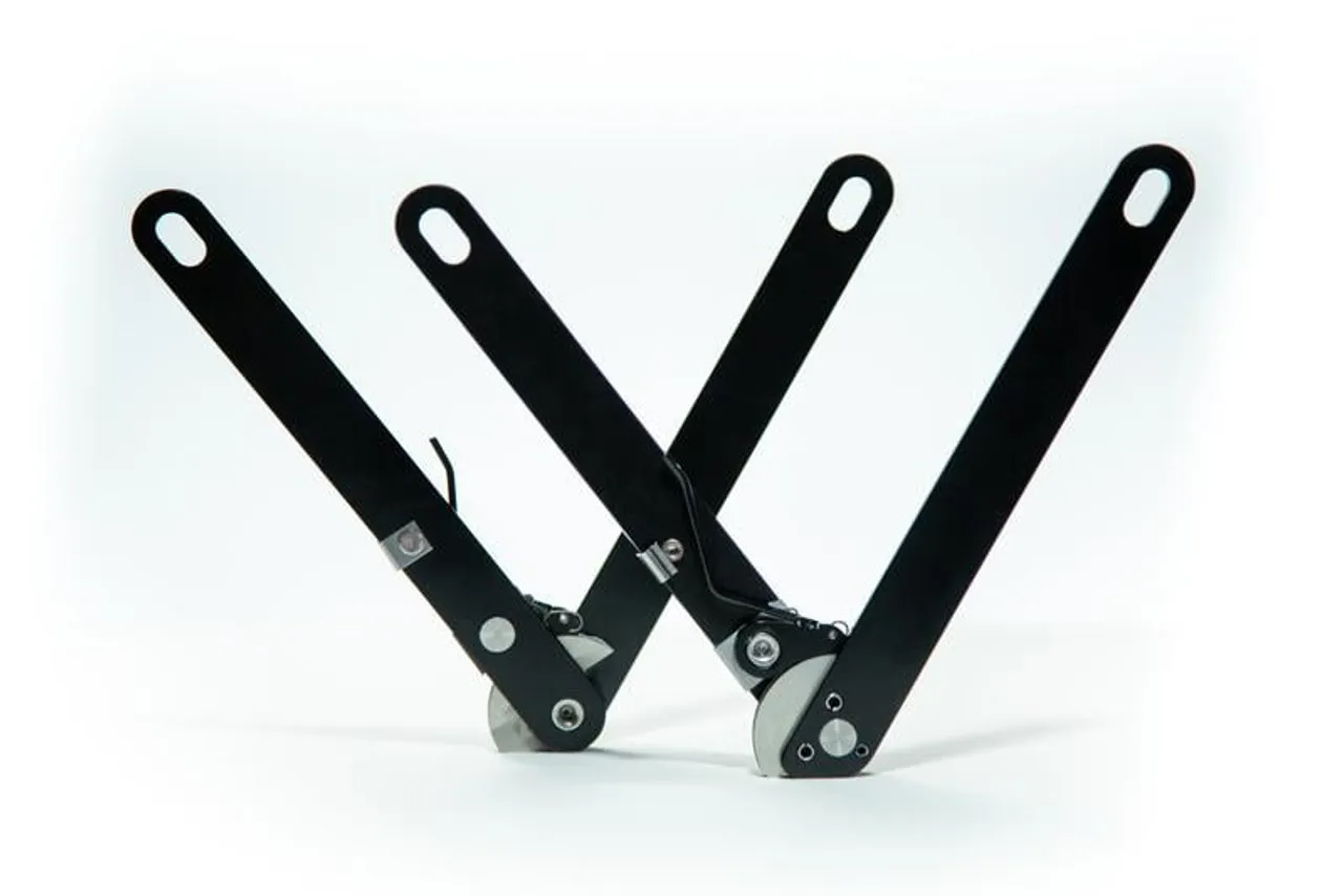 GATE KING Tailgate Adjuster 99-06 GM P/U 1500/2500 110006