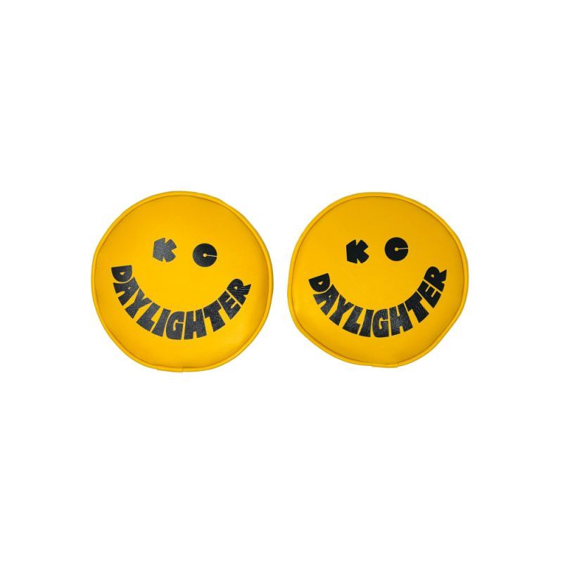 KC HiLiTES ライトカバー スマイル イエロー × ブラック 2個 KC HILITES Vinyl Cover 6in Round Black w/Yellow Pair 5201