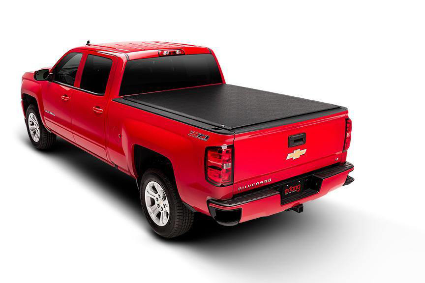 TRUXEDO Lo Pro Tonneau Cover 20- GM P/U 2500HD 6.9ft 573301