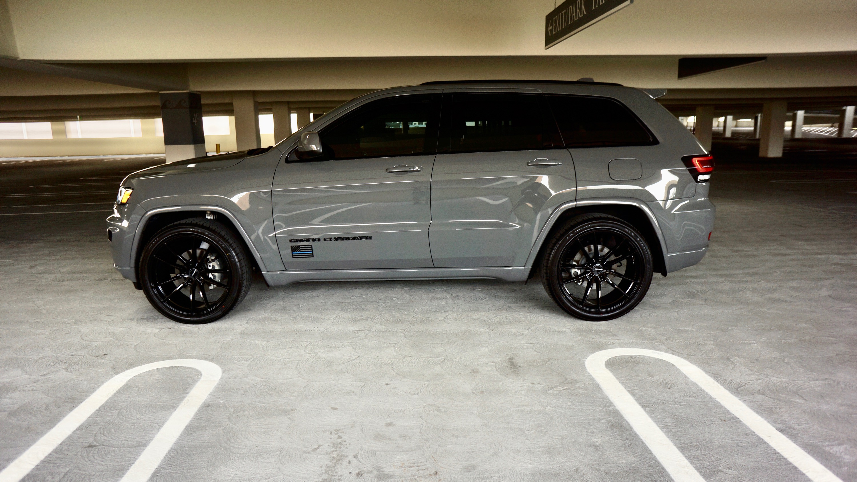 Customer Spotlight – Jeep with Velgen VF5 Wheels