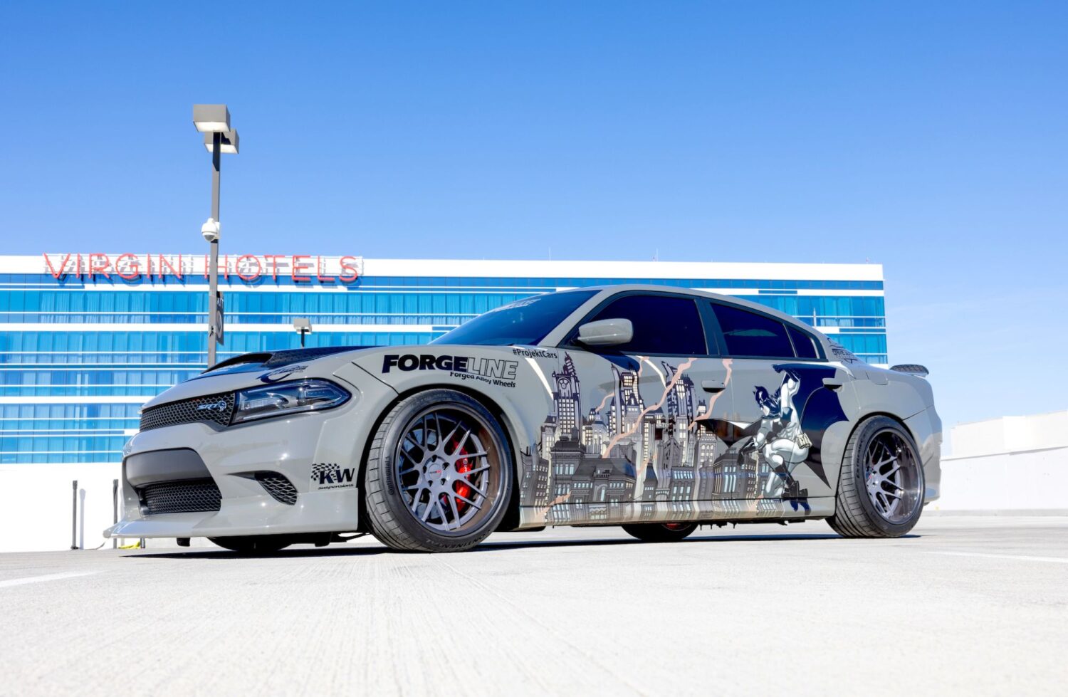 Dodge Charger with 20×11 and 20×12-inch Forgeline DE3C
