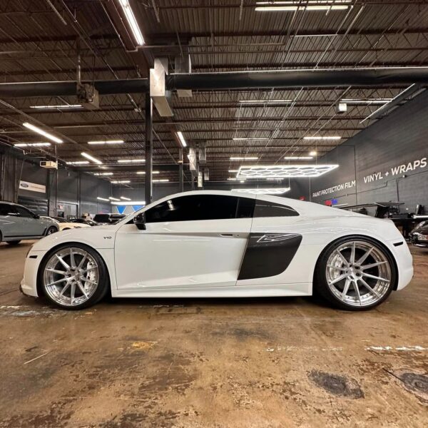 Audi R8 with 20 and 21-inch Signature SV303S