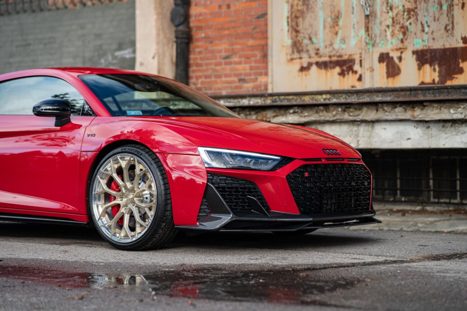Audi R8 with 20×9 and 21×12-inch BC Forged HCS31
