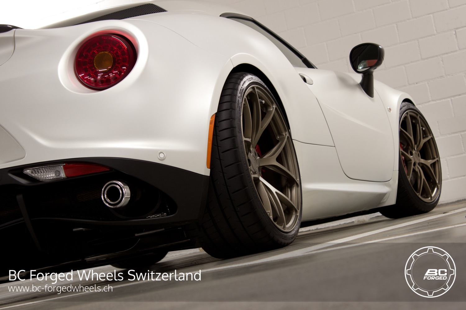 Alfa Romeo 4C with 18×8.5 and 19×9.5-inch BC Forged RZ21
