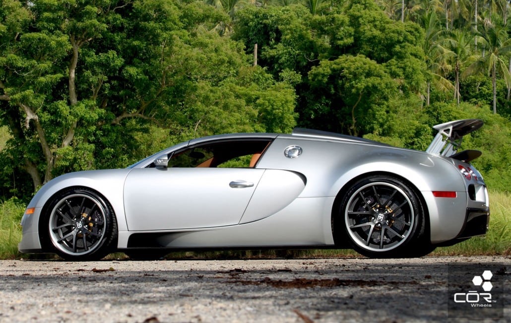 Bugatti Veyron with 20-inch COR Encor