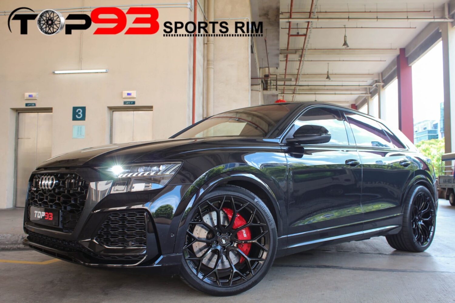 Audi Q8 with 23-inch BC Forged KL31
