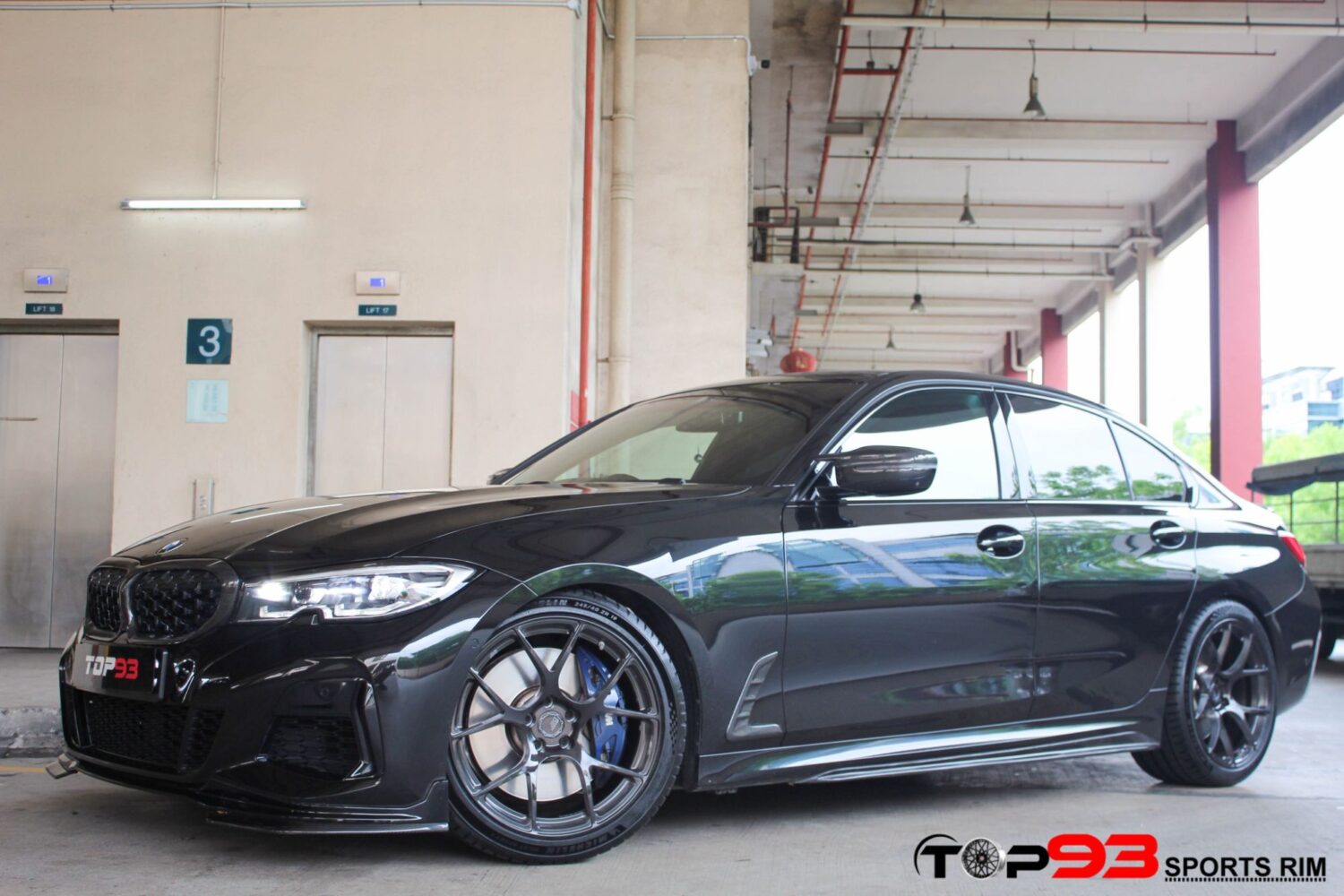 BMW 3 series G20 with 19×9 and 19×10-inch BC Forged RS41
