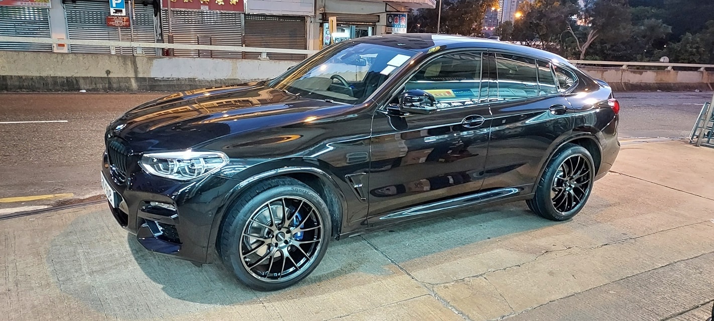 BMW X4 with 21×9-inch Rays Volk G27 Pro
