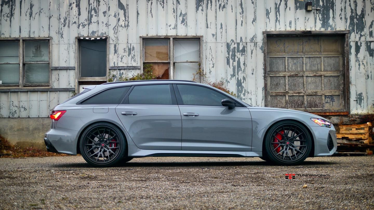 Audi RS6 C8 with 22-inch Vossen M-X3 3-Piece
