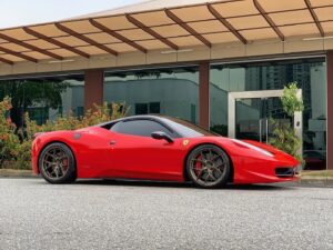 Ferrari 458 with 20-inch Vossen HF-5