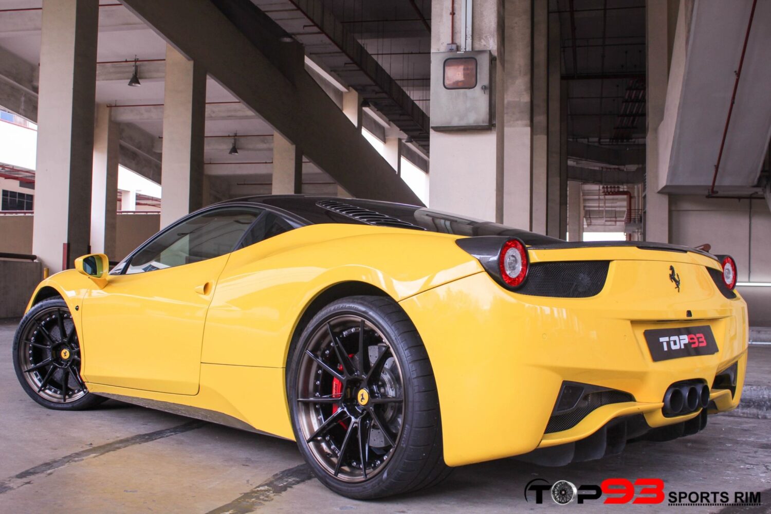 Ferrari 458 with 20×9 and 21×12.5-inch BC Forged HCA382S
