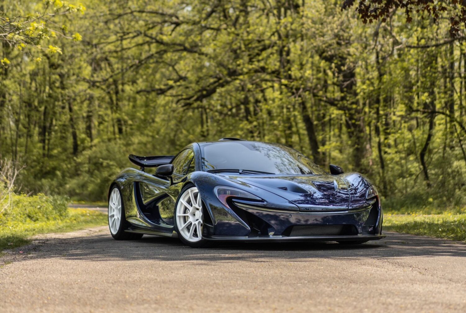 McLaren P1 with 19×9 and 20×11.5-inch Forgeline GTD1 5-Lug