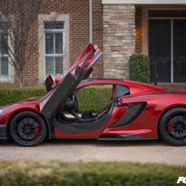 McLaren 650S/675LT with 19×9.5 and 20×12.5-inch Forgeline GT1 5-Lug