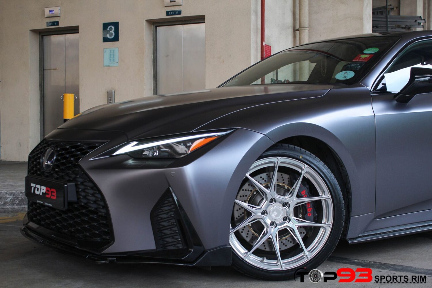 Lexus IS XE40 with 19×8.5 and 19×9.5-inch BC Forged EH181