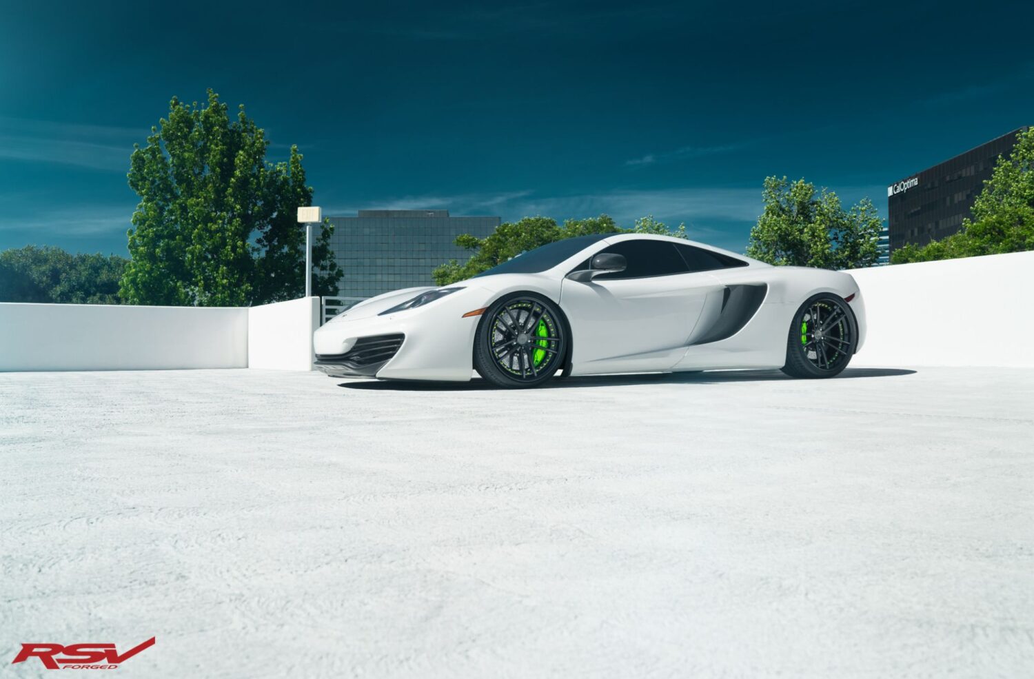 McLaren MP4-12C with 20×9 and 20×12-inch RSV Forged RS-6 S3