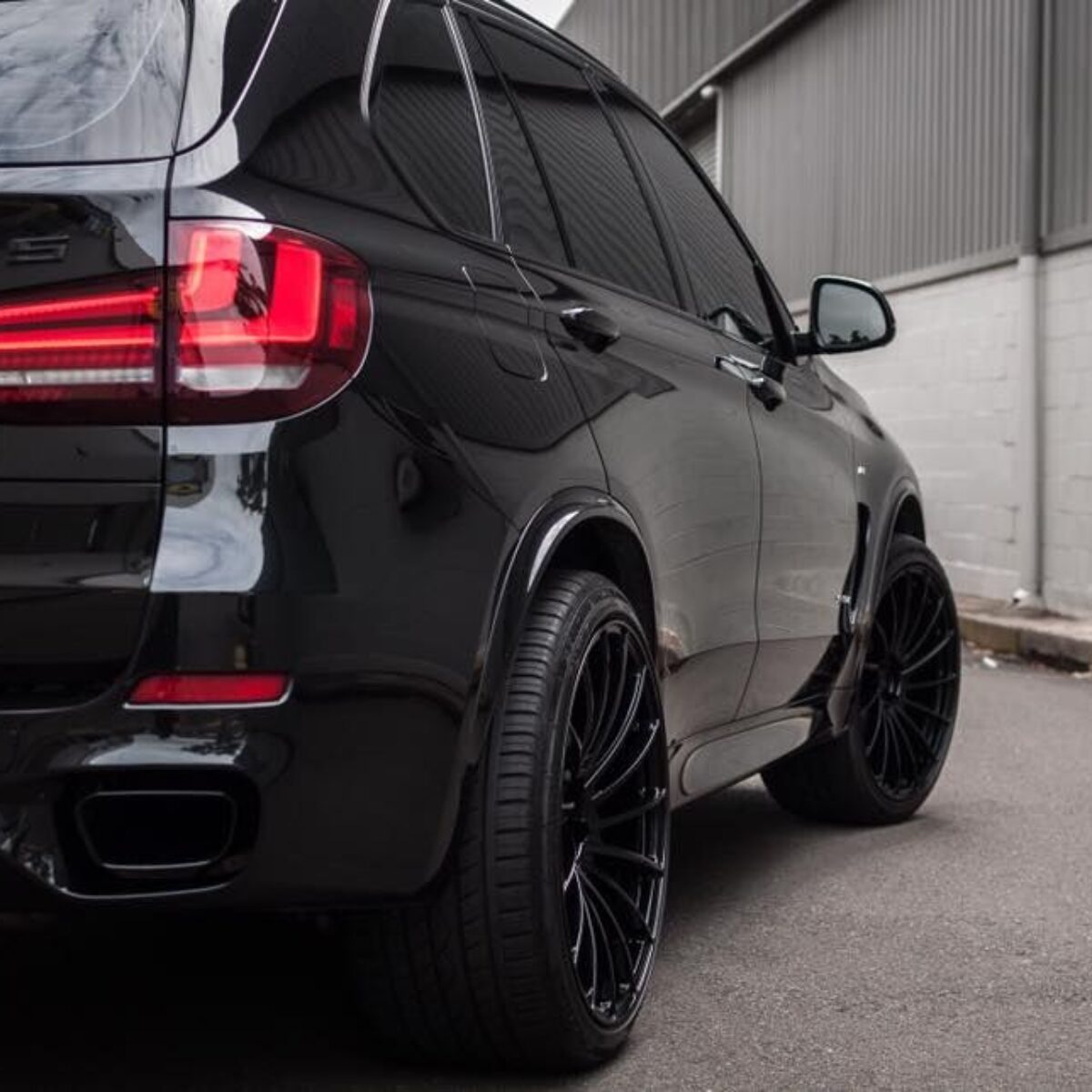 54522222_2104717639615299_2729