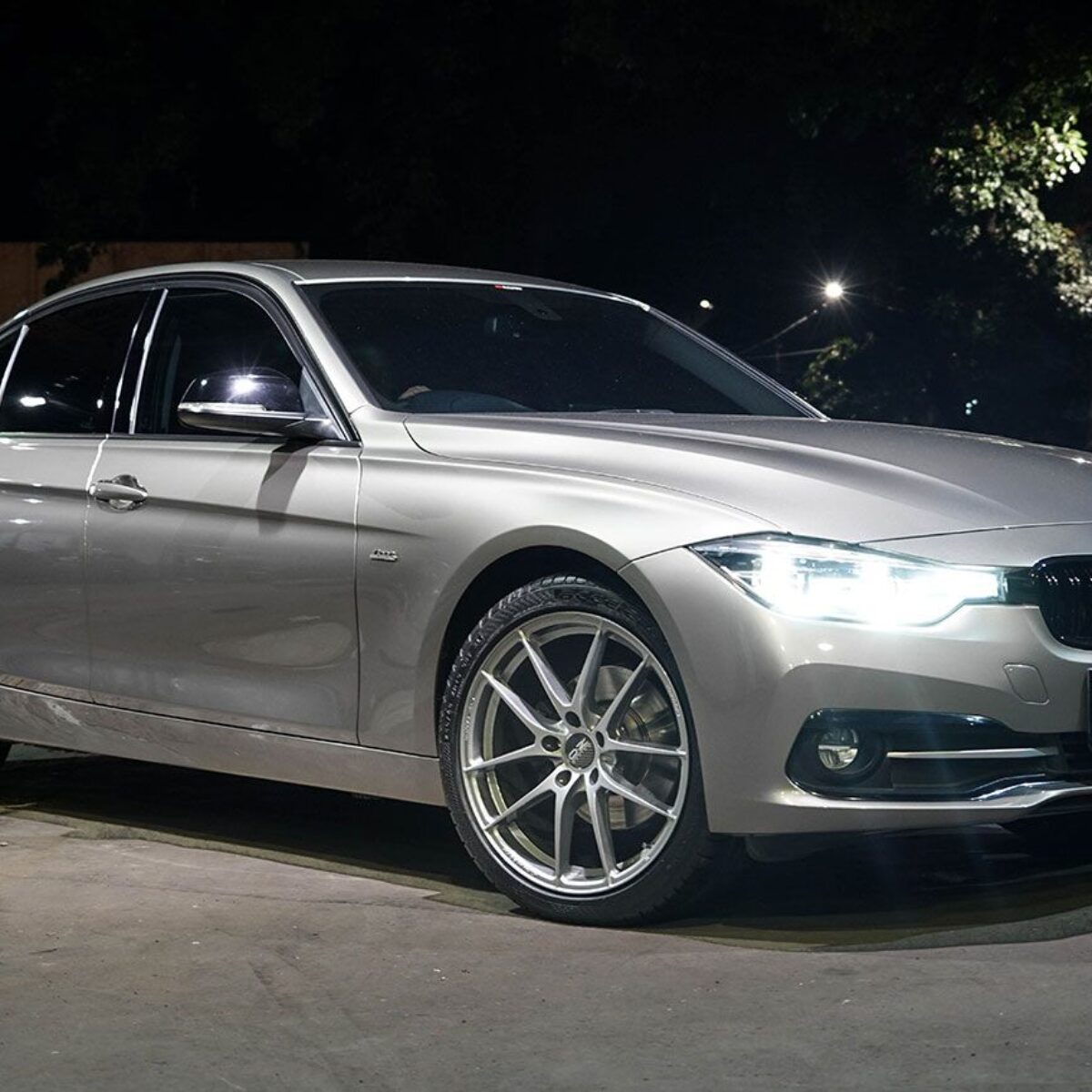 「シルバーグレイ」　F30 シルバーグレイ」 F30 シルバーグレイ」 F30 シルバーグレイ」 F30