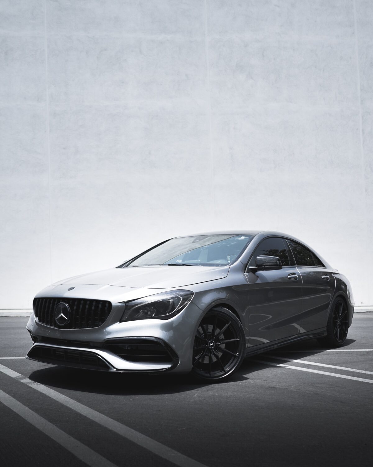 Mercedes-Benz CLA C117 with 19×8.5-inch Vision Forged VF007