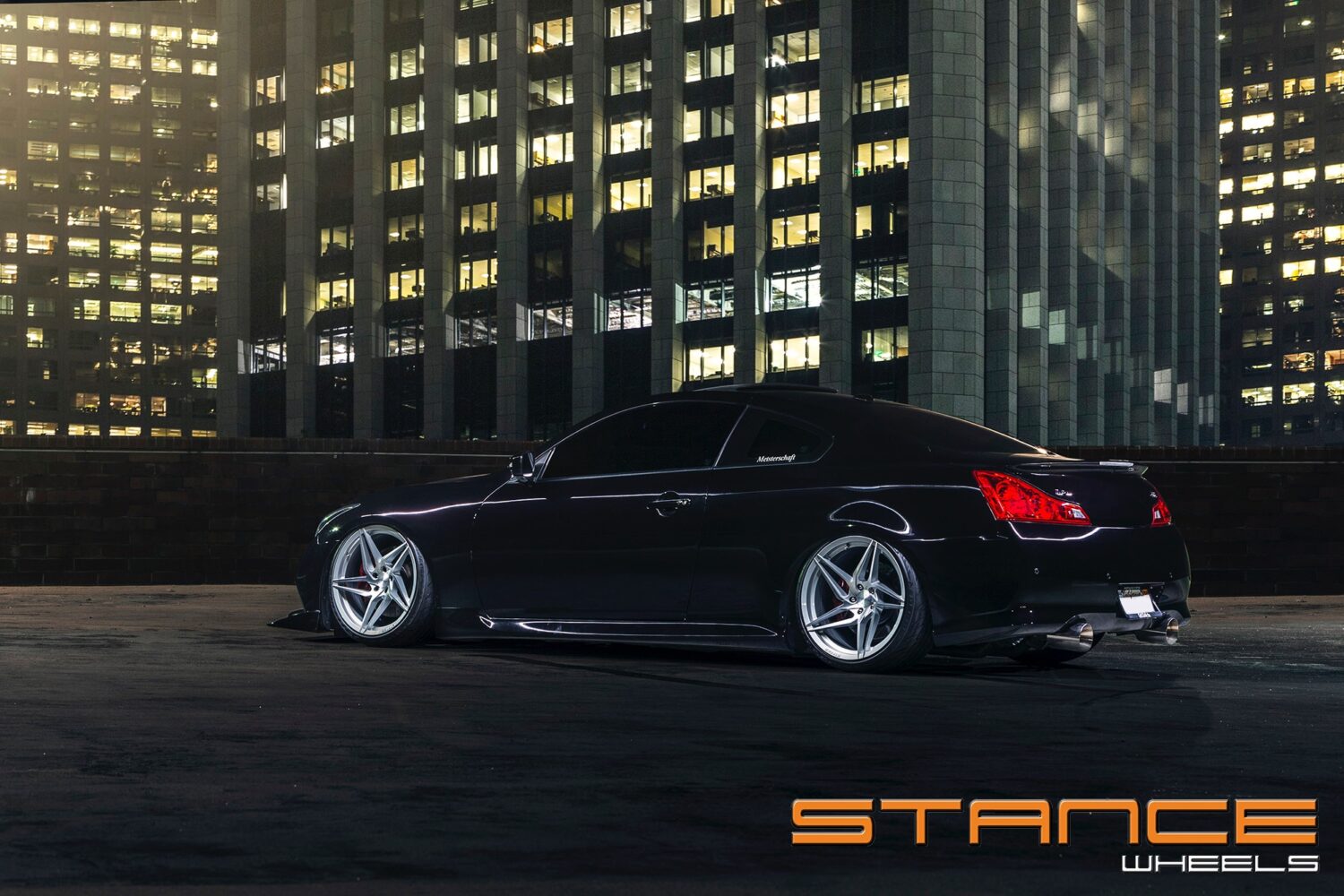 Infiniti G35/G37 with 20-inch Stance SF04