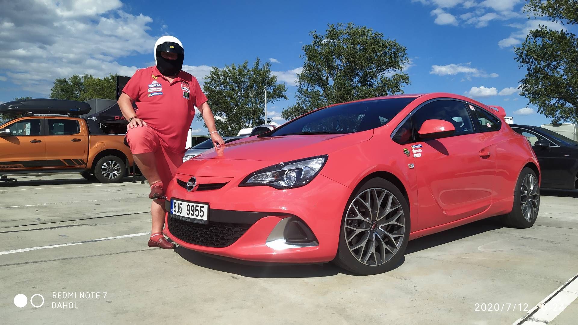 Opel Astra J with 19×8.5-inch Borbet DY DGPM