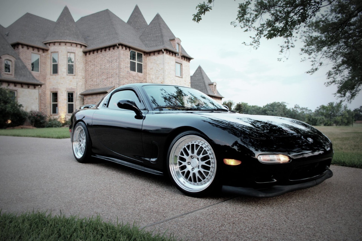 Mazda RX-7 with 19-inch CCW LM20