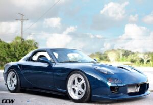Mazda RX-7 with 18-inch CCW LM5