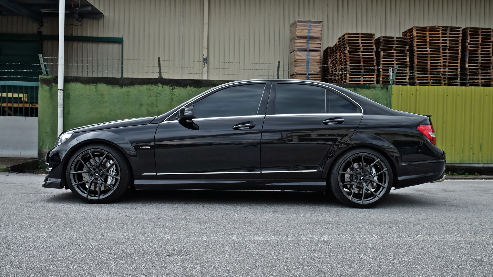 Mercedes Benz C63 AMG W204 Black With Vorsteiner V FF 101 Aftermarket Mercedes Benz C63 AMG W204 Black With Vorsteiner V FF 101 Aftermarket