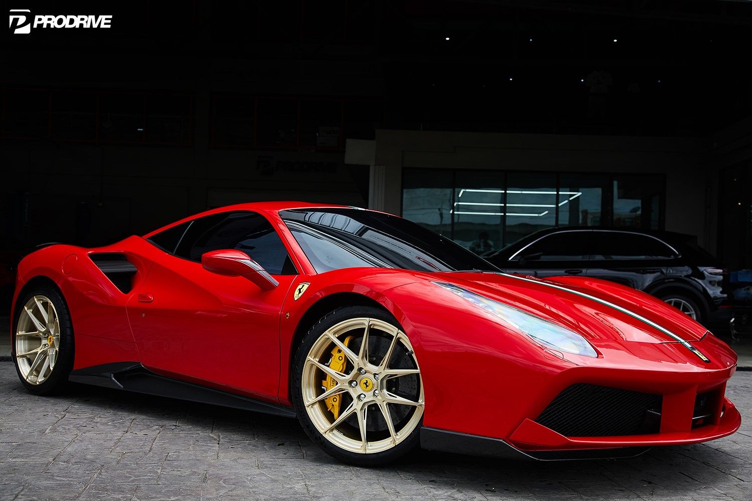 Ferrari 488 GTB Red with Gold BC Forged EH181 Aftermarket Wheels 
