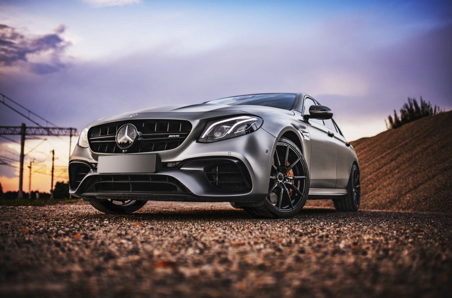Mercedes-Benz E63 AMG with 20×9 and 20×10-inch Concaver CVR4