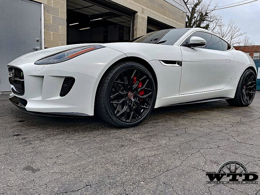 Jaguar F-Type with 20×9 and 20×11-inch Vossen HF-2