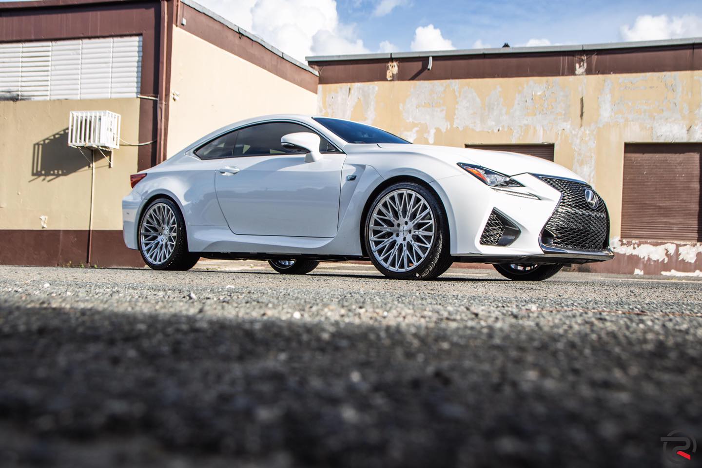 Lexus RC F with 20×9 and 20×10.5-inch Lexani Drohne