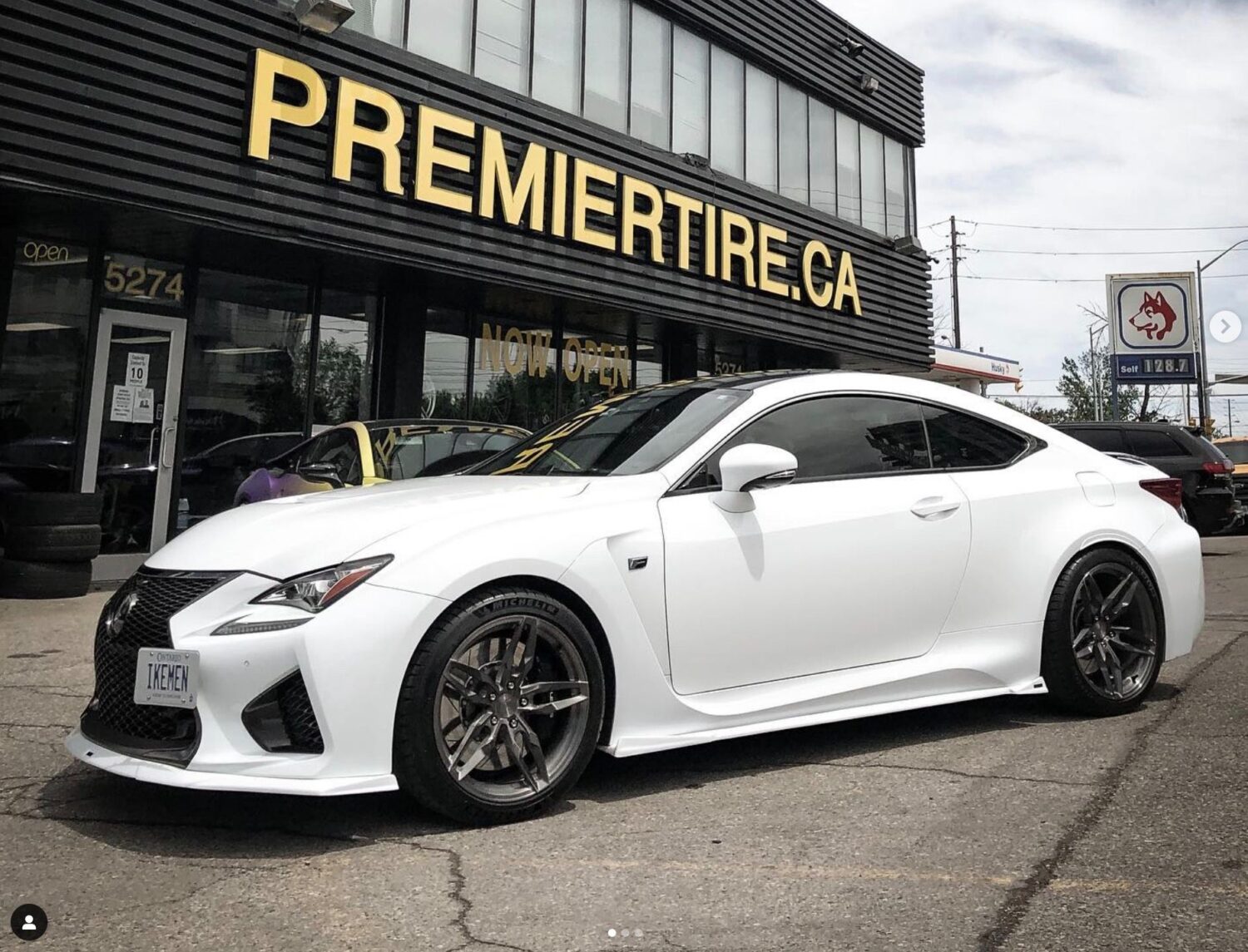 Lexus RC F with 19-inch VS Forged VS03