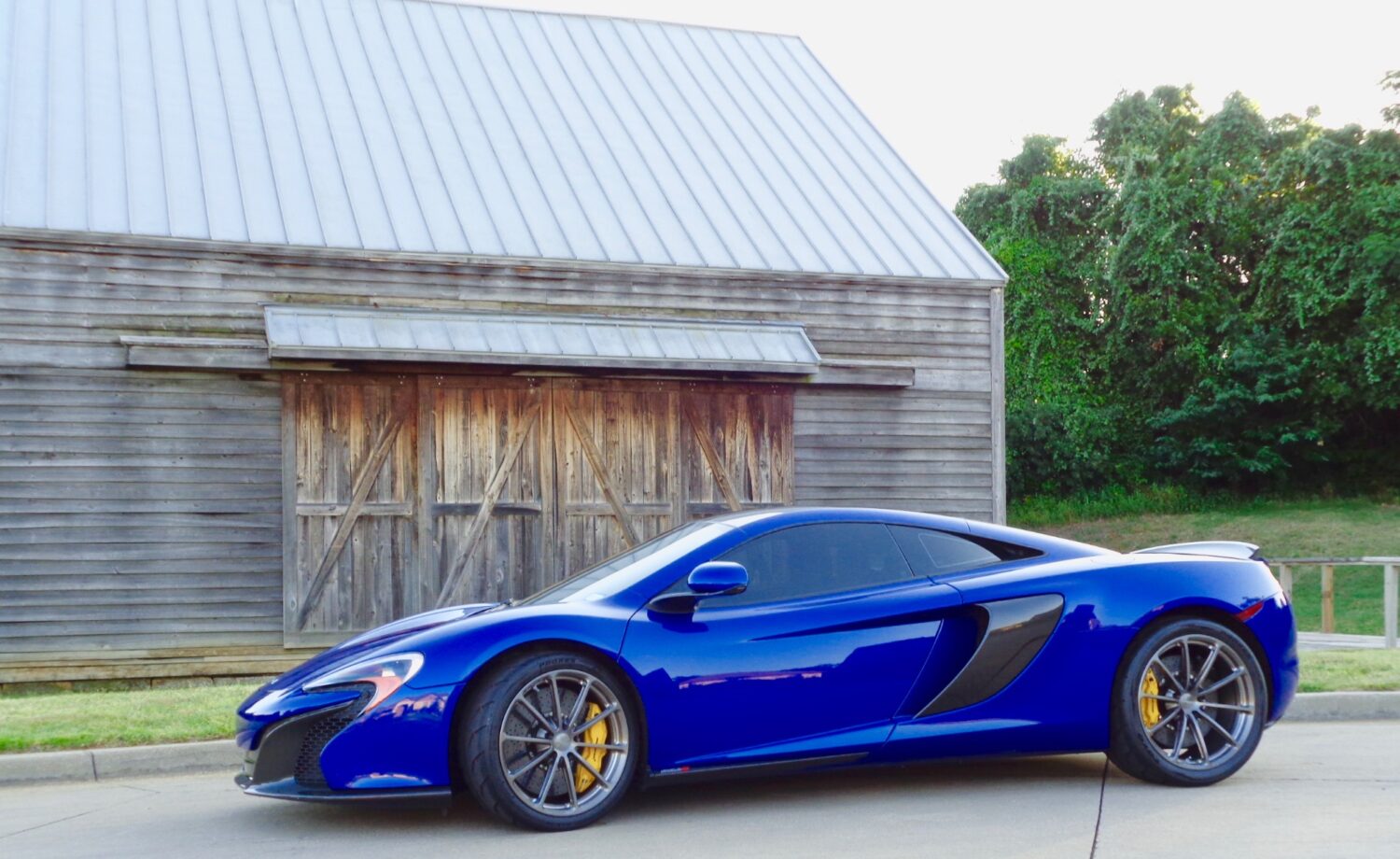 McLaren 650S/675LT with 19×9 and 20×11-inch Forgeline GT1