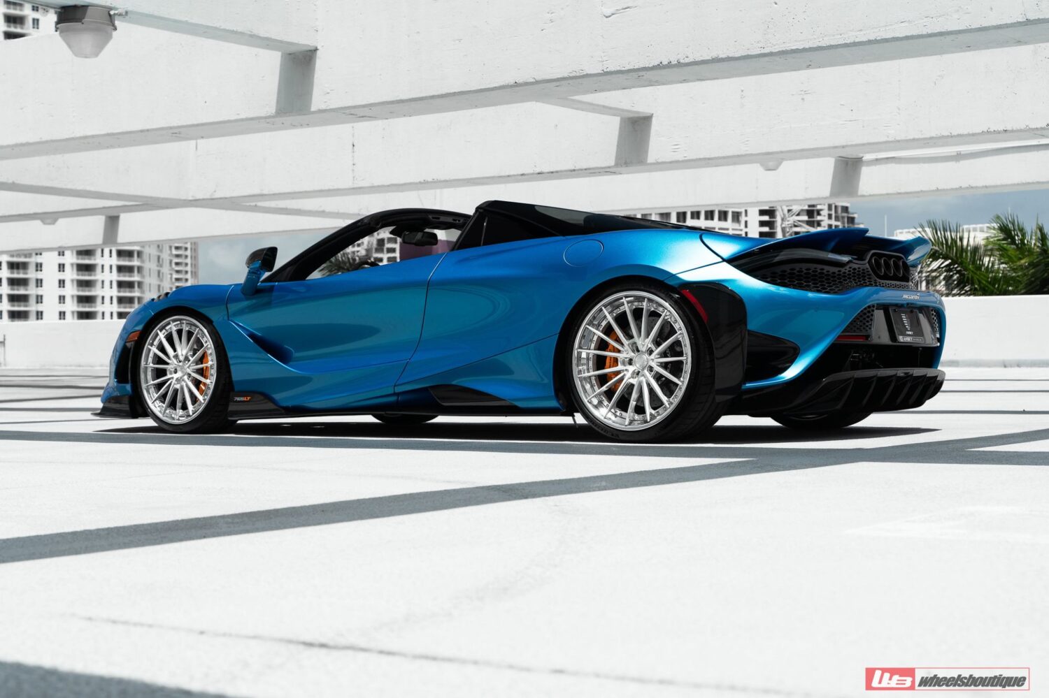 McLaren 765LT with 20×9.5 and 21×12.5-inch ANRKY AN39