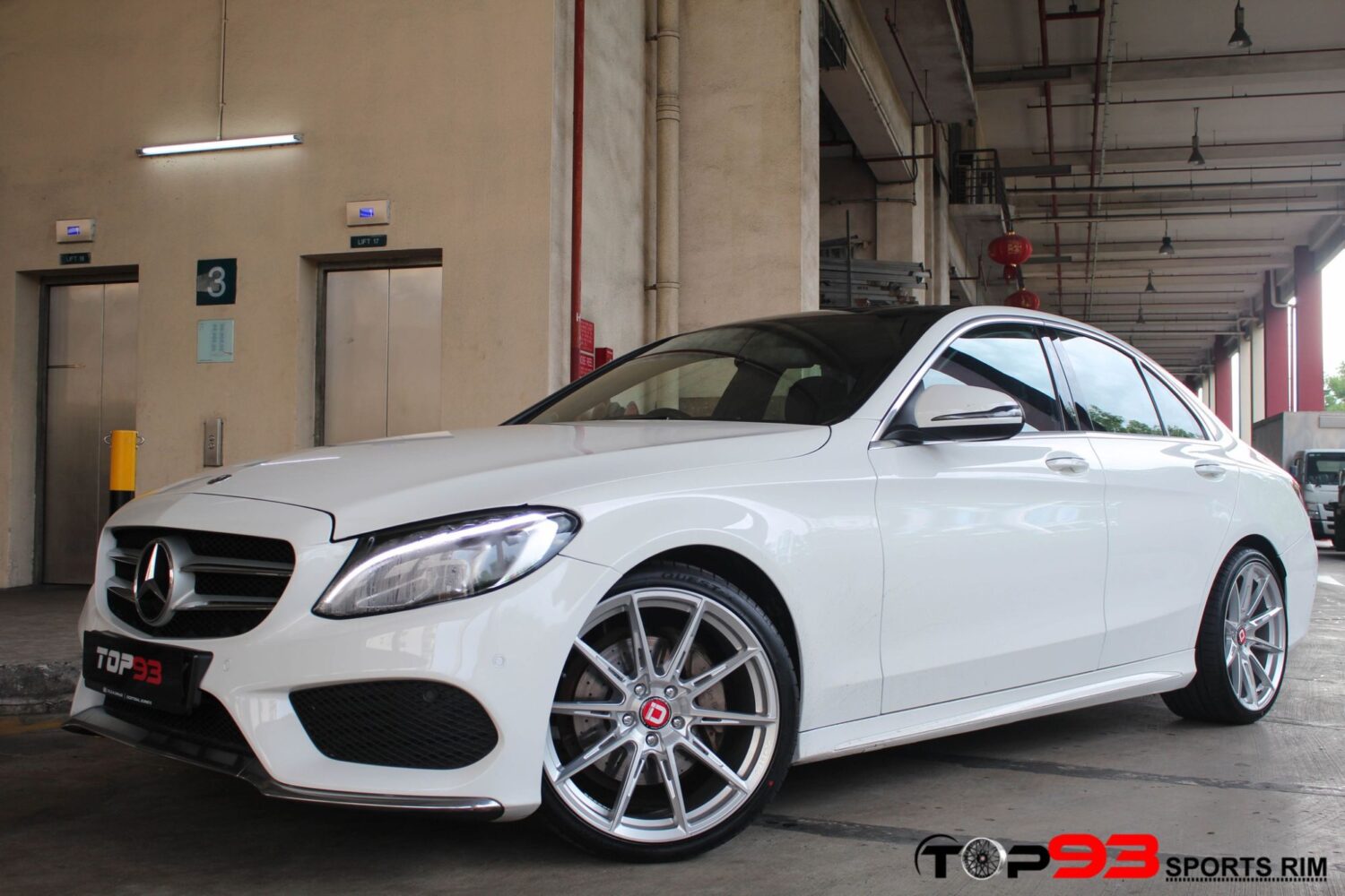 Mercedes-Benz C-Class W205 with 19×8.5 and 19×9.5-inch Klassen iD F07R