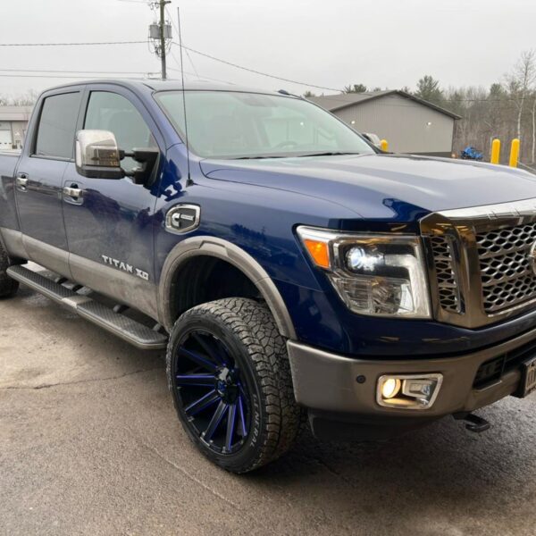 Nissan Titan with 22×10-inch Fuel Off-Road Contra D644