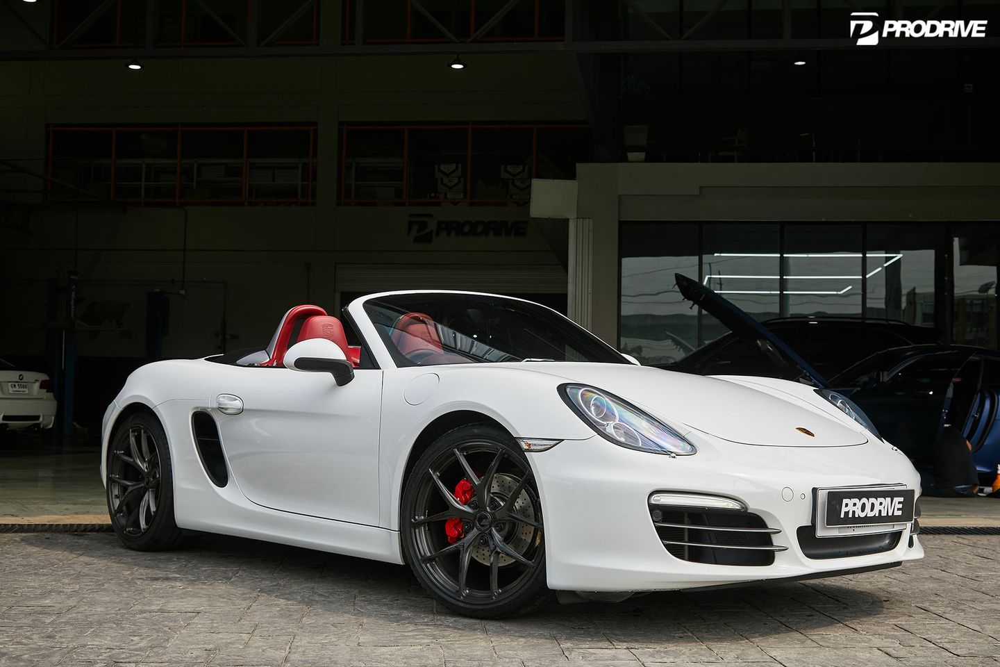 Porsche Boxster with 20-inch BC Forged RZ21