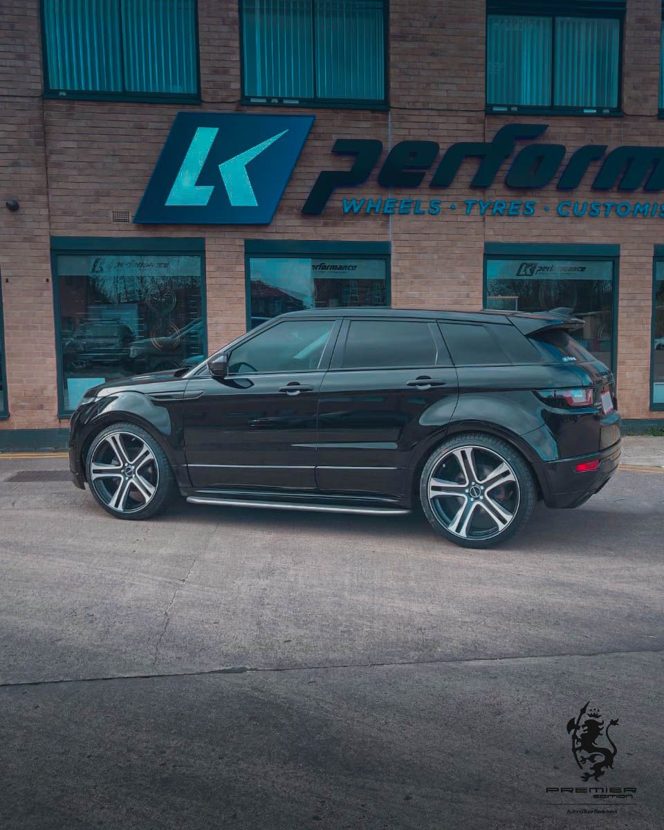 Land Rover Evoque with 22×10-inch Premier Edition CS5