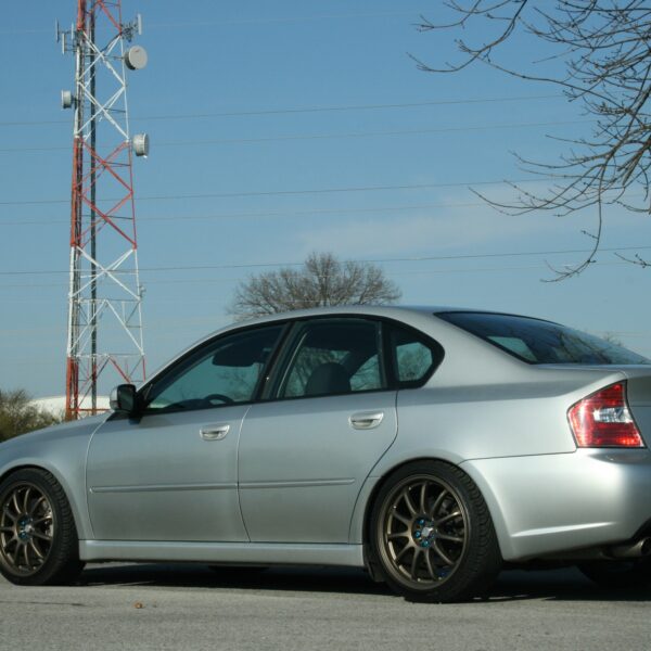 Subaru Liberty with 18×8.5-inch Work Emotion 11R