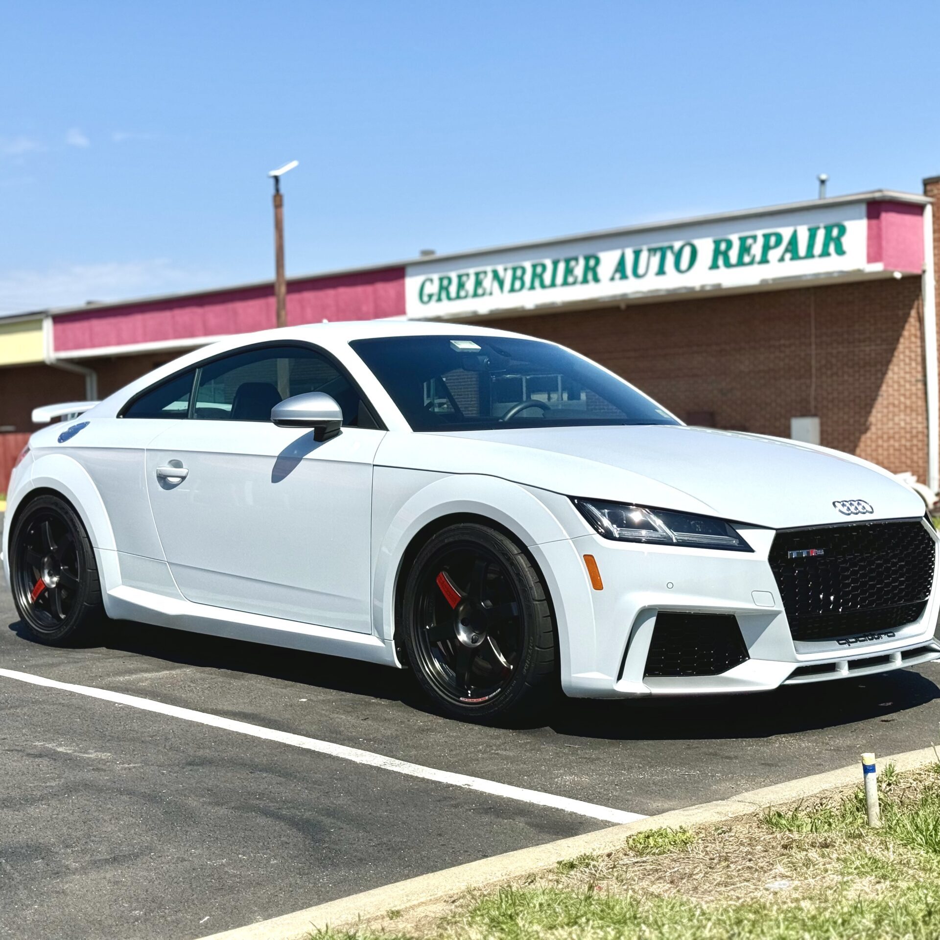 Audi TT 8S White Rays TE37 Black Edition III | Wheel Front