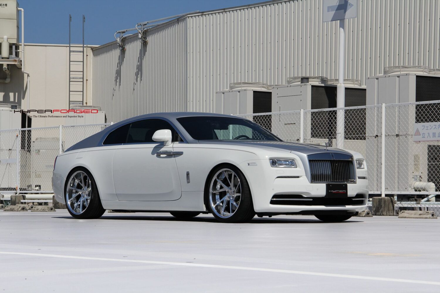 Rolls-Royce Wraith with 22×10.5-inch HyperForged DiC