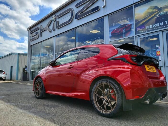 6 Best Aftermarket Wheels for Toyota Yaris | Wheel Front