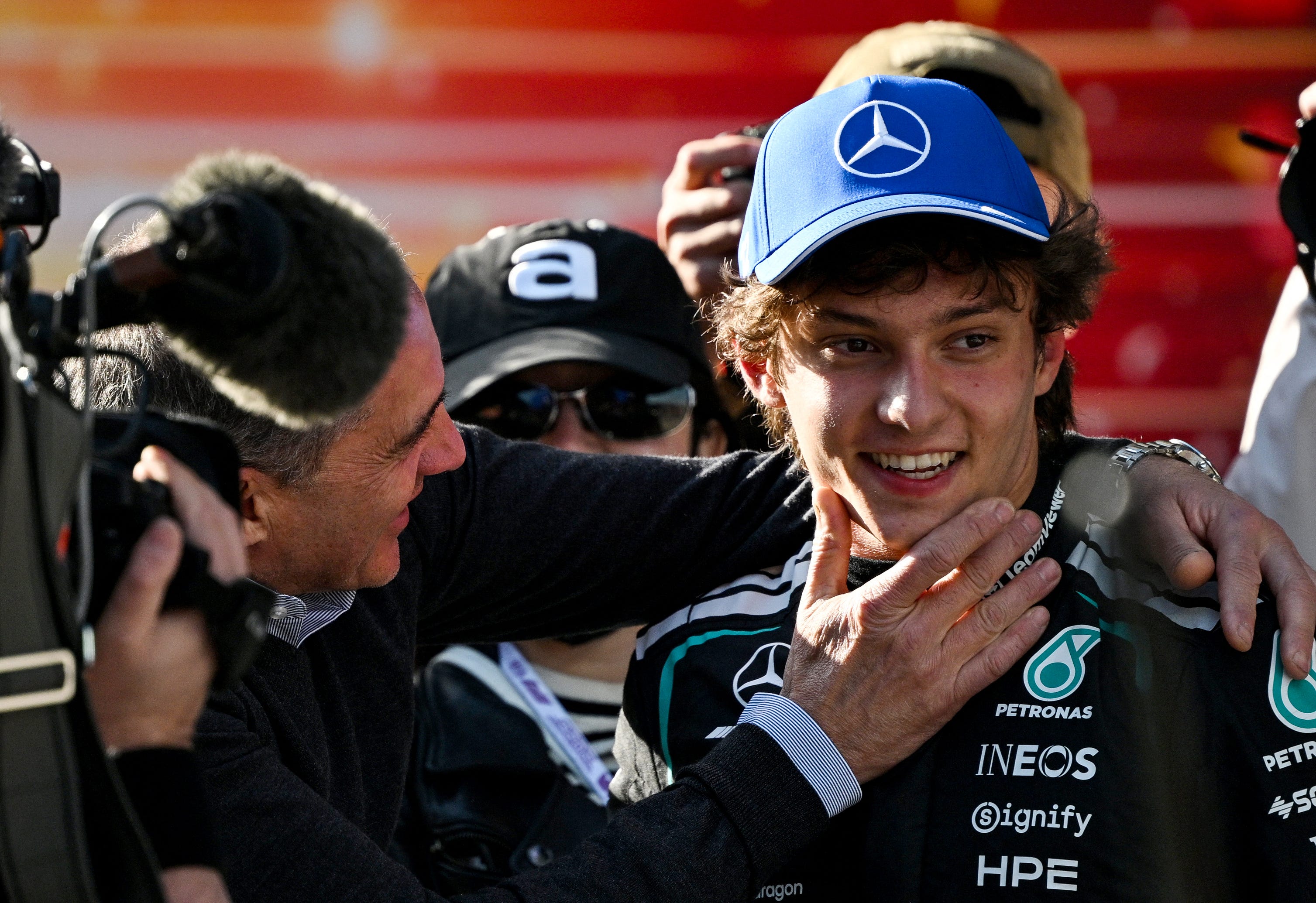 Antonelli Smashes F1’s Youngest Pole Record in Shanghai