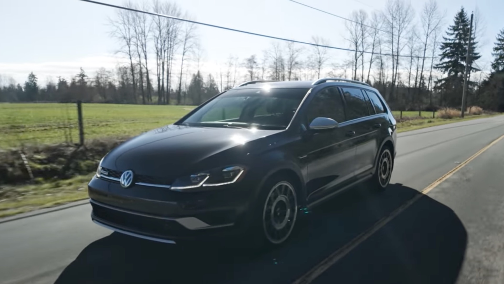 537 HP in a VW Alltrack Is Beautifully Unhinged