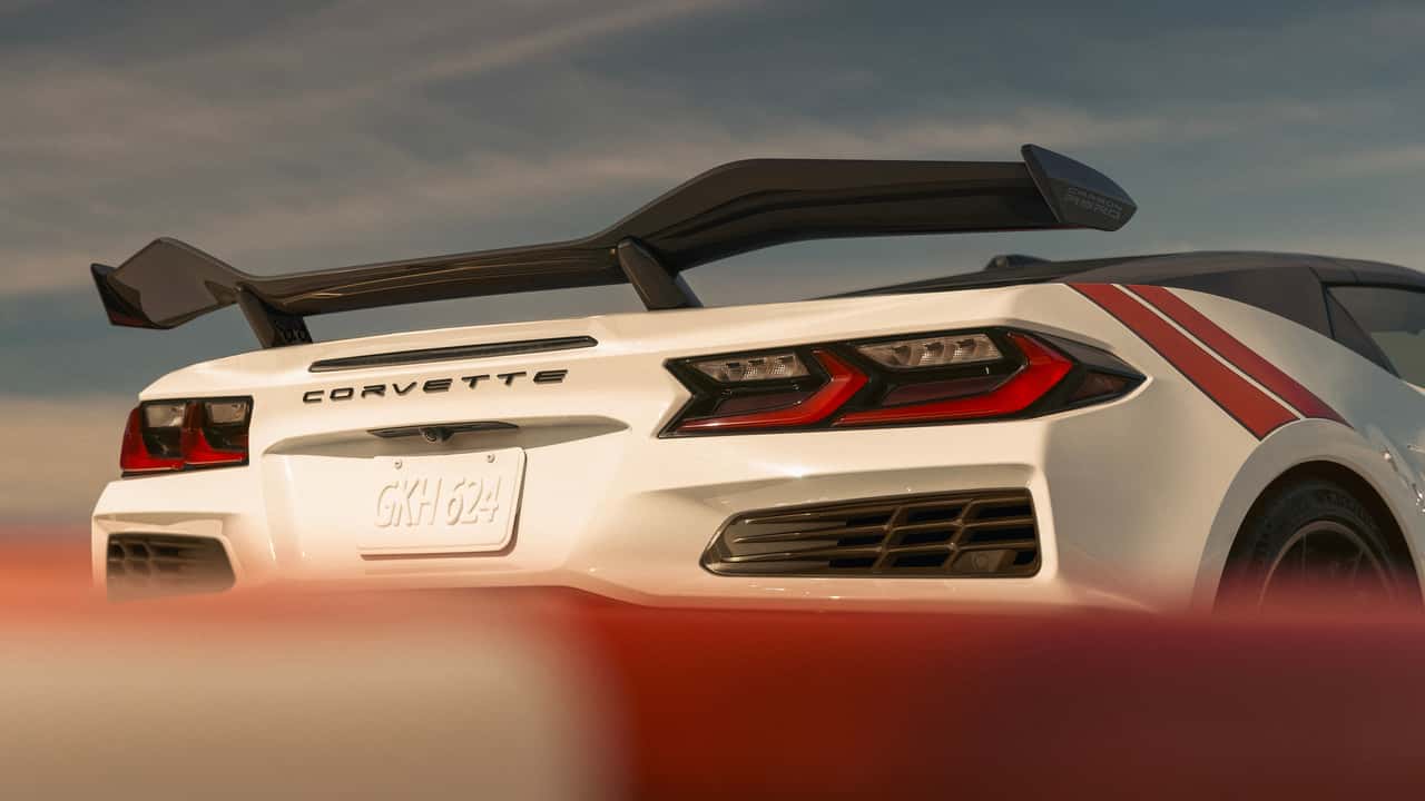 3,300 C8 Corvettes Grounded by an Invisible Bug